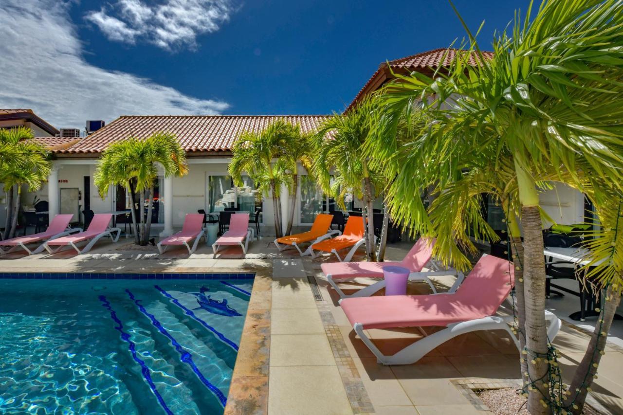 Boutique Hotel Swiss Paradise Aruba Villas And Suites Palm Beach Eksteriør billede